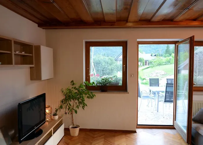 아파트 Anna's House